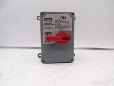 HUBBELL HBLDS3 DISCONNECT SWITCH. (107172 - USED)