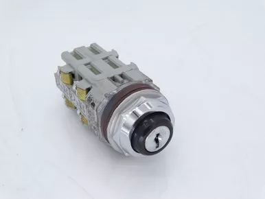 IDEC ASD3K40NU SWITCH