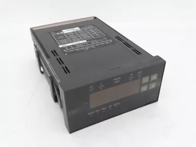OMRON K3TX-VD22A PANEL METER